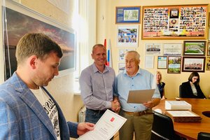 Руководство Балтийского объединения поздравило сотрудников с Днём строителя