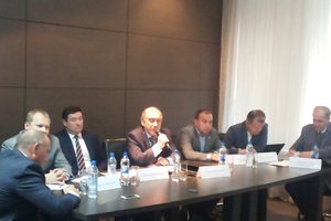 Антон Мороз отдал Сибирь Илье Пономареву