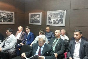 Антон Мороз отдал Сибирь Илье Пономареву