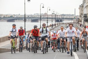 Петербург с размахом отпраздновал День строителя