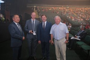 Петербург с размахом отпраздновал День строителя