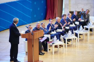 Вице-президент НОСТРОЙ Антон Мороз выступил на Российском форуме изыскателей