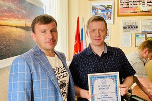 Руководство Балтийского объединения поздравило сотрудников с Днём строителя