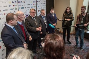 Бизнес и власть обсудили животрепещущие вопросы строительной отрасли