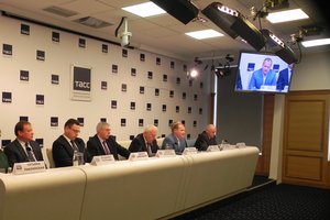 Антон Мороз принял участие в пресс-конференции, посвященной подготовке кадров для судостроительной промышленности и Военно-Морского флота России